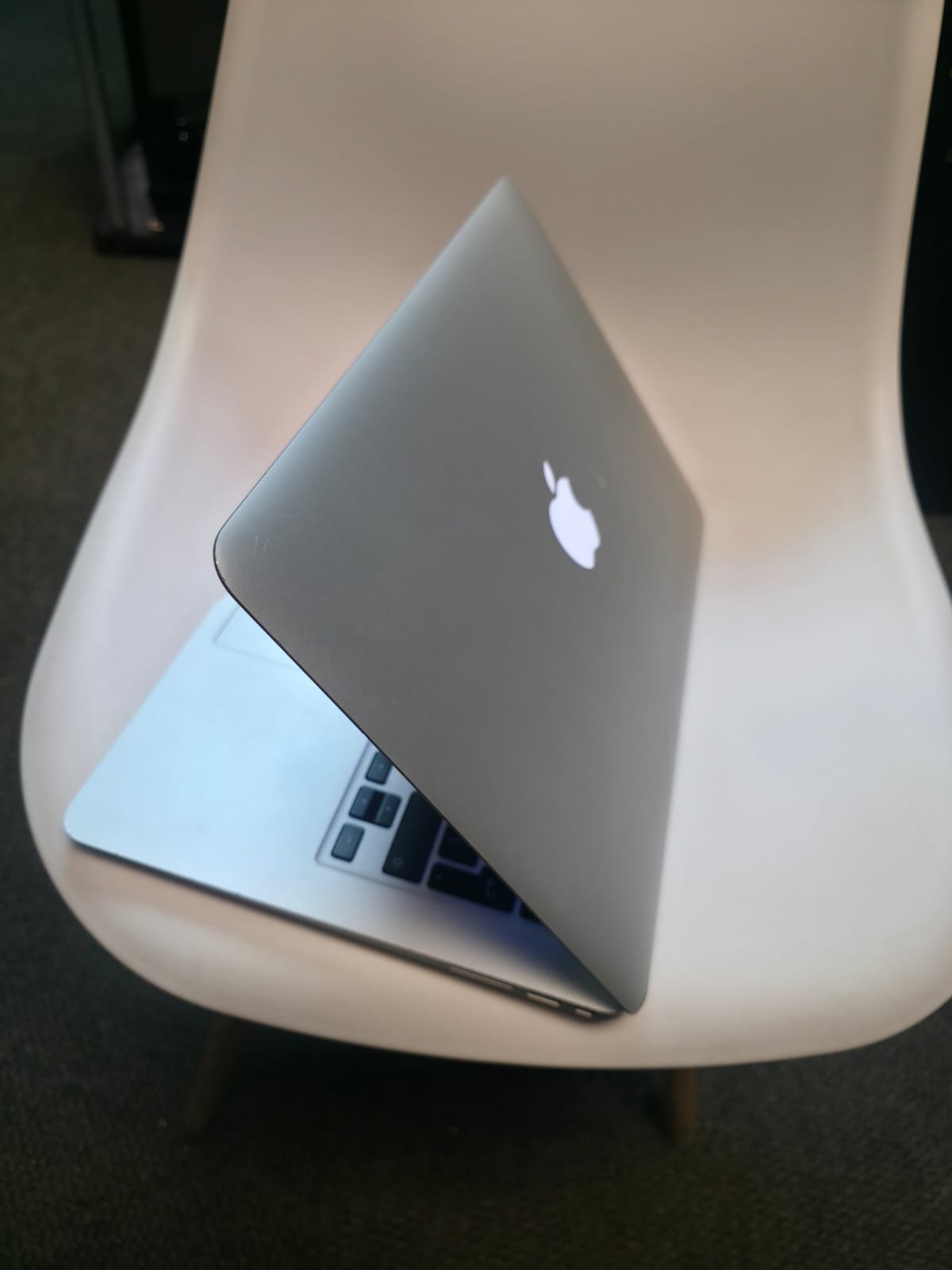 Apple MacBook Air 2017 8GB RAM 128GB SSD – Quality Pre-Owned Laptop